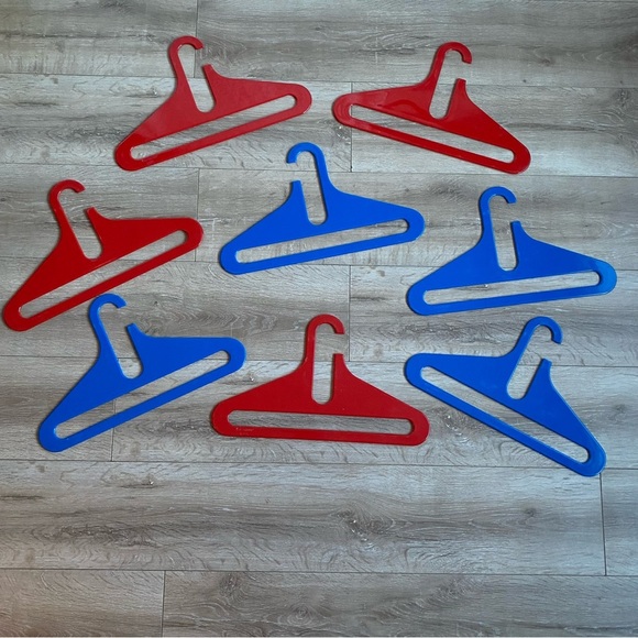 Vintage Hangers stamped MK made in Finland by Karhumuovi Space age set of 8 - Picture 7 of 10